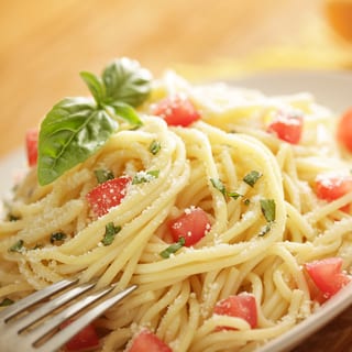 Tomato Basil & Garlic Pasta